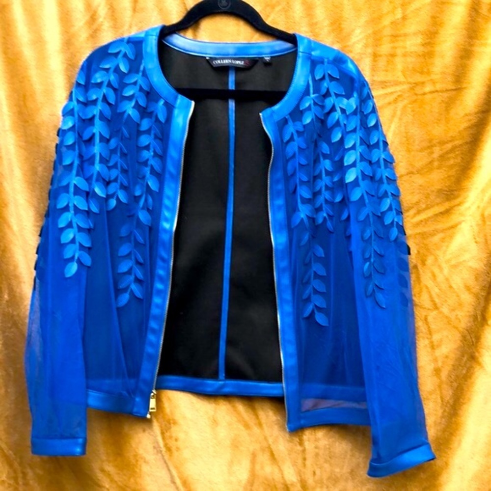 Gorgeous women’s lightweight leather jacket